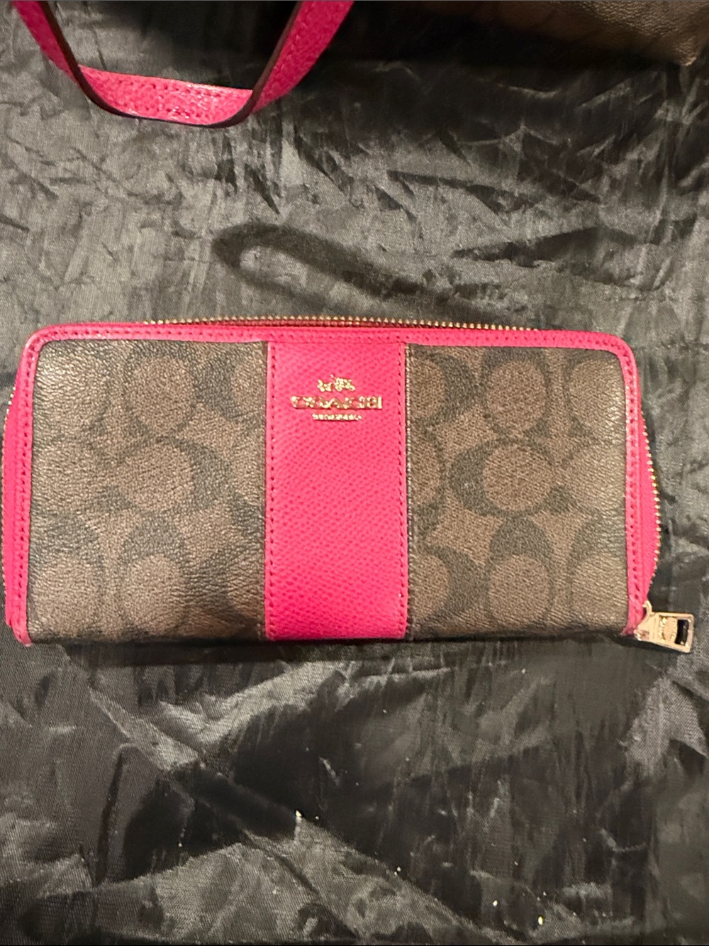 Coach Brown Signature Tote with Hot Pink Trim and Wallet - Picture 6 of 8